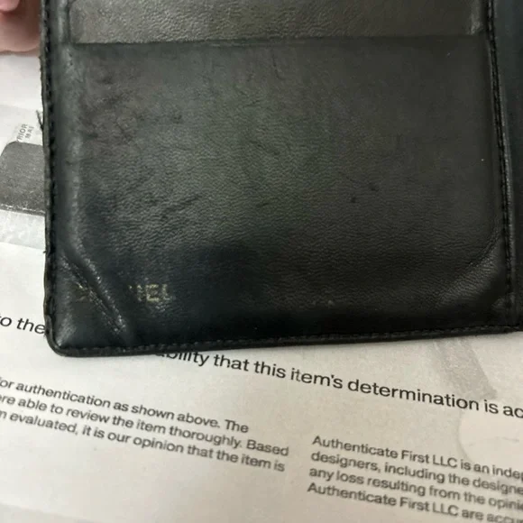 Chanel Black Caviar CC Bifold Wallet - Picture 9 of 16